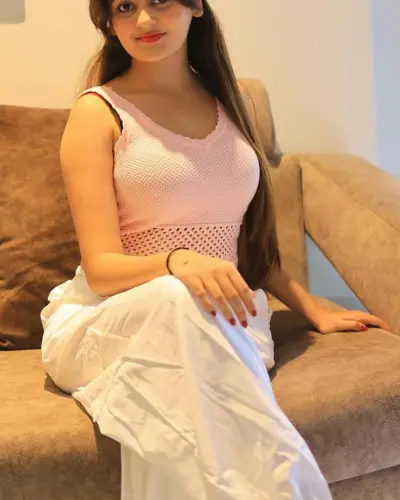 Kinwat Call Girls Service