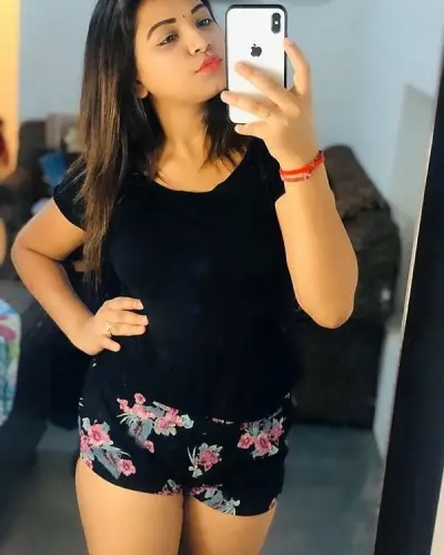 Kinwat Escorts
